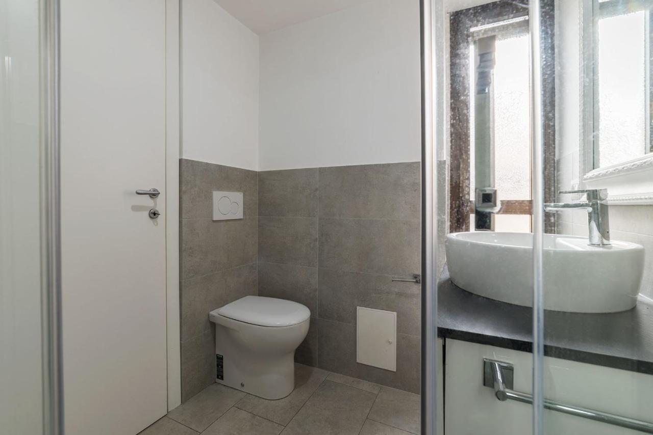 Sant'Angelo Modern Apartment Roma Dış mekan fotoğraf